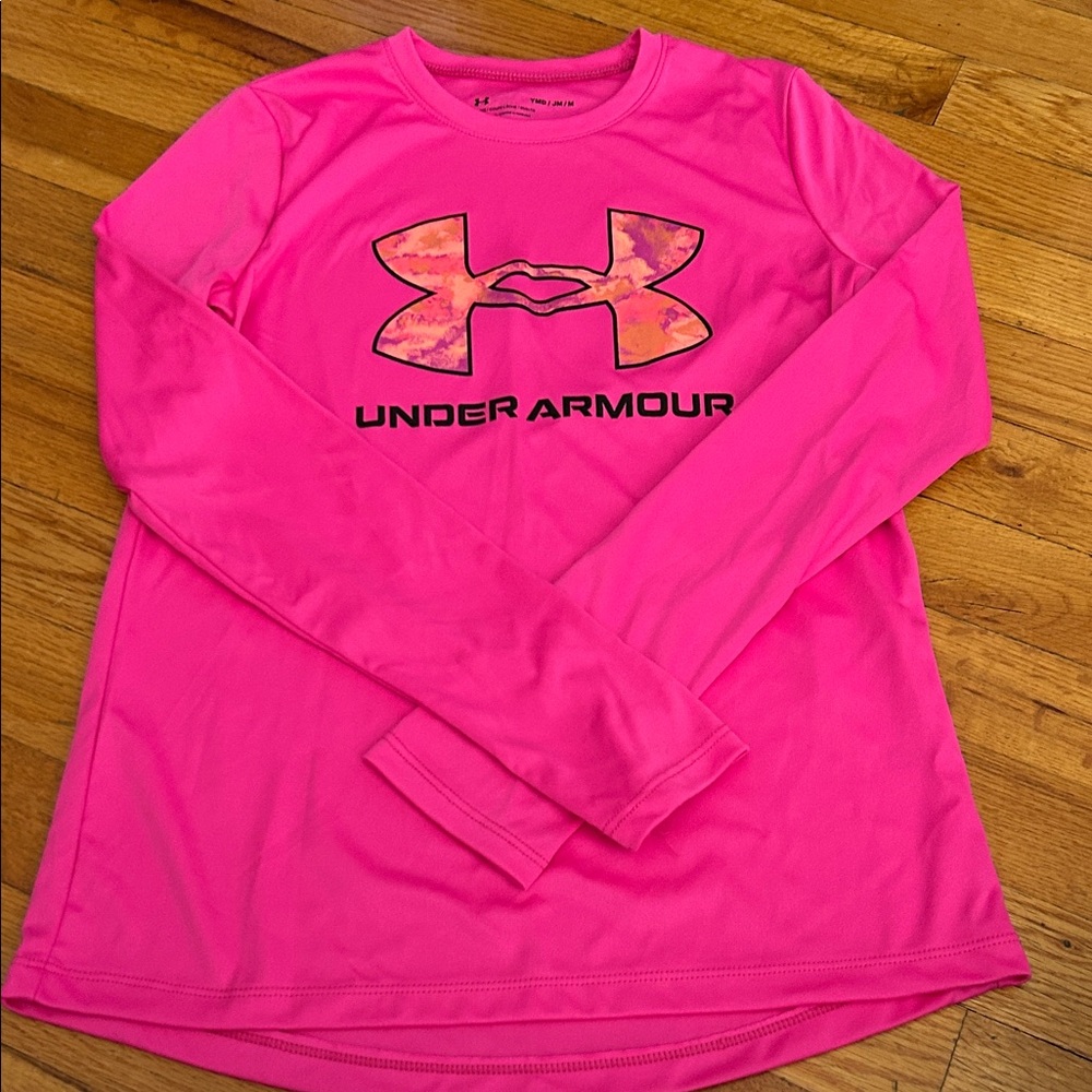 NWOT Under Armour Vibrant Pink Athletic Top. Youth Medium